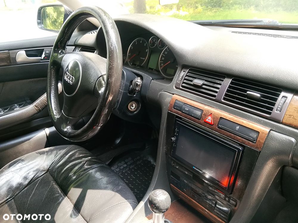 Audi A6 Avant - 15
