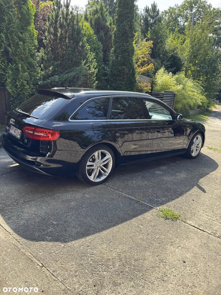 Audi A4 Avant 2.0 TDI ultra - 1