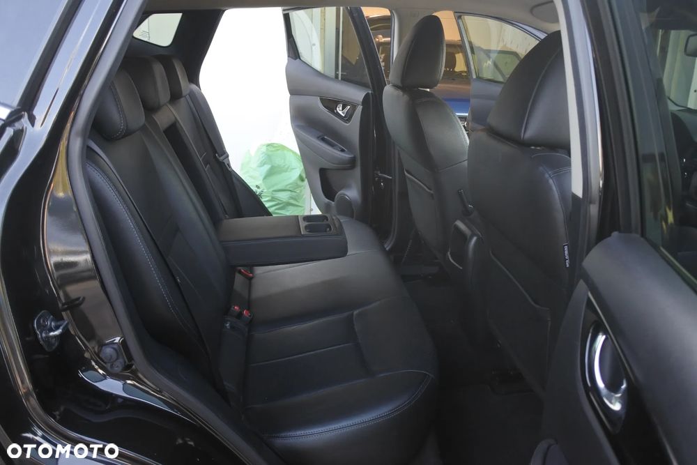 Nissan Qashqai 1.2 DIG-T Tekna EU6 - 8