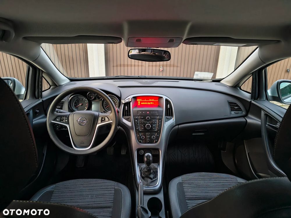 Opel Astra - 12