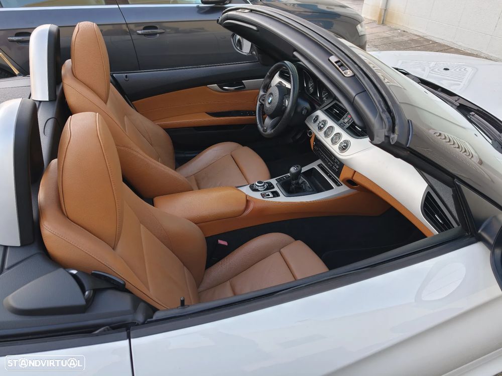 BMW Z4 sDrive23i - 22