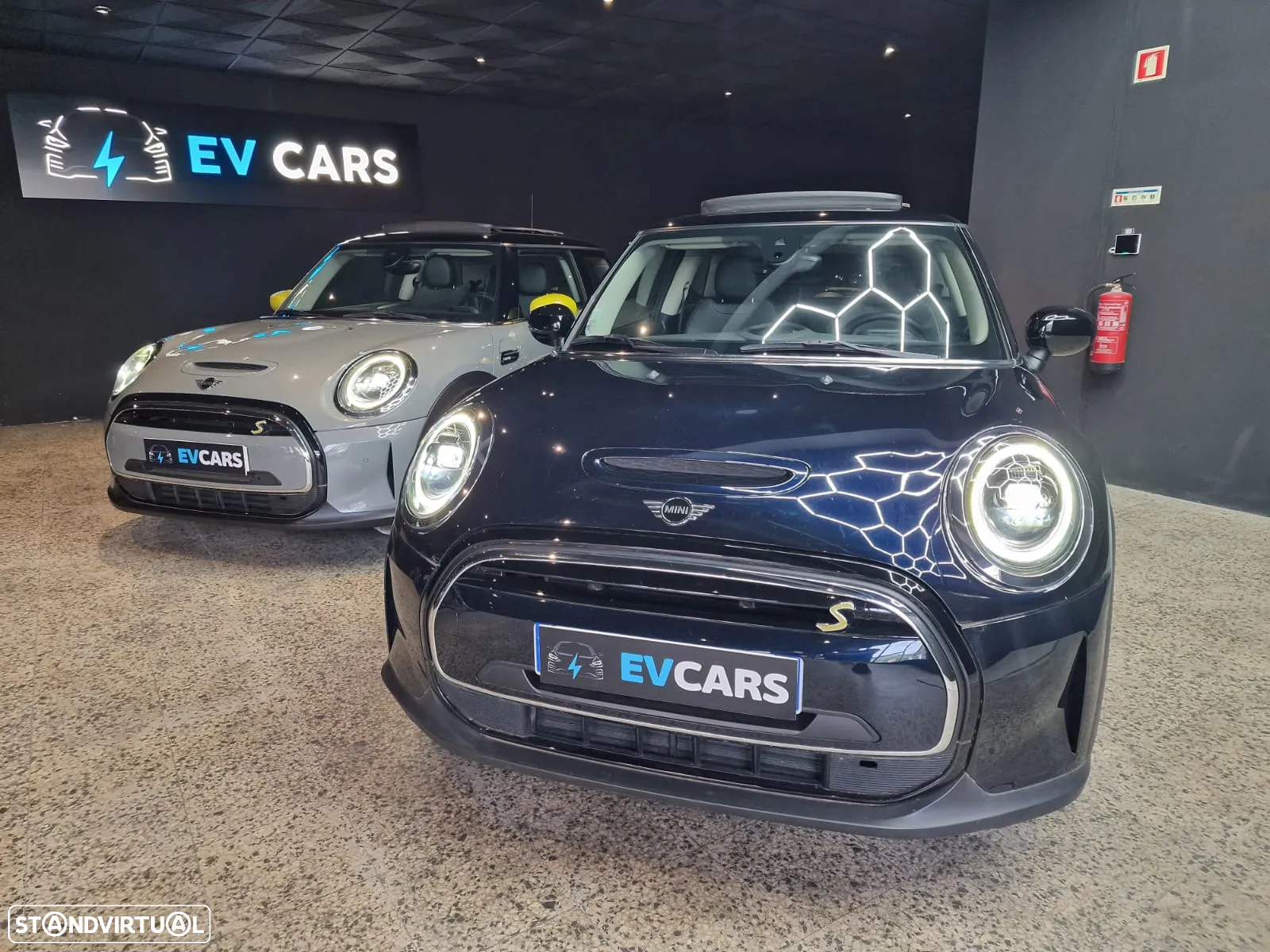 MINI 3 Portas Cooper SE Camden Edition - 19