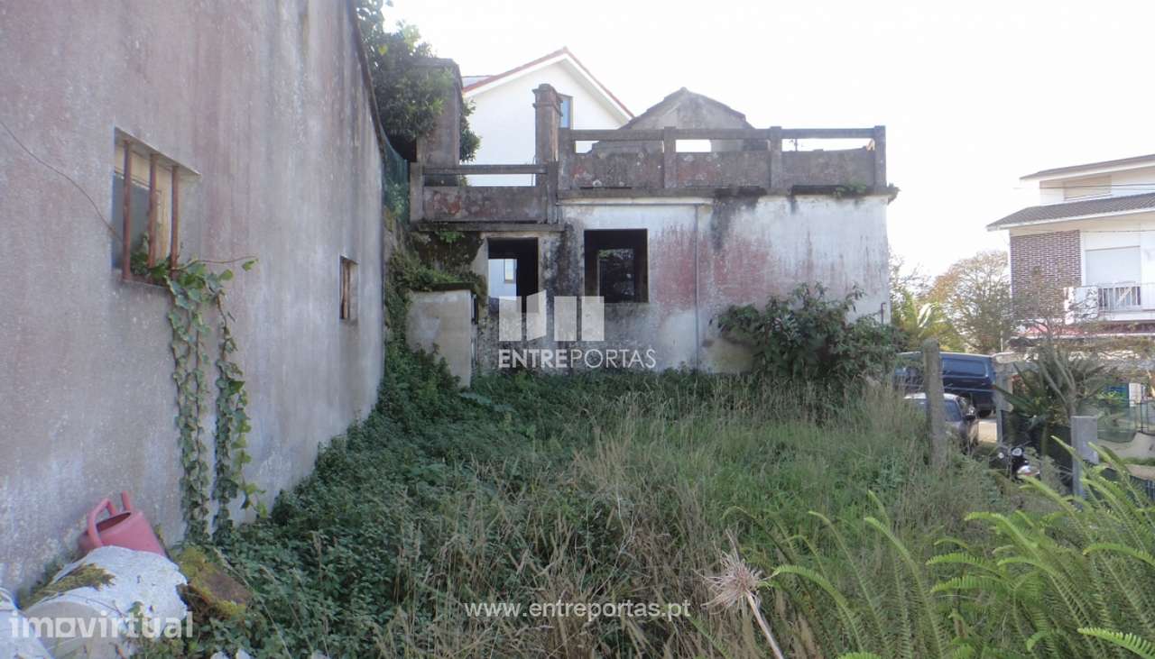 Casa em pedra para recuperar para venda, Lanhelas, Caminha - Grande imagem: 5/21