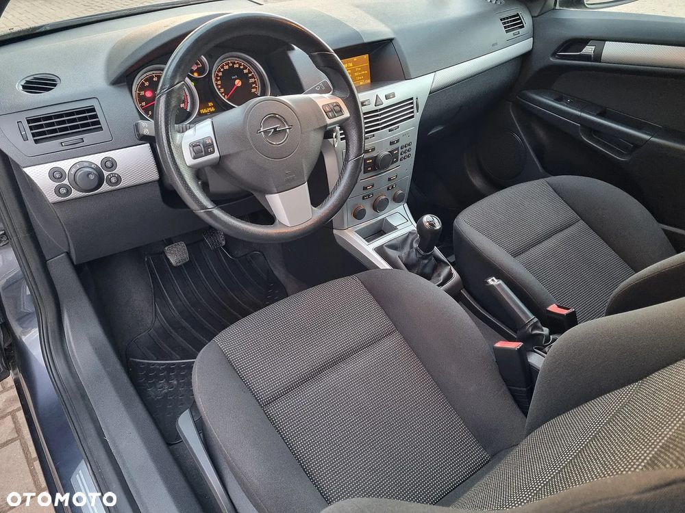 Opel Astra 1.6 Turbo Sport - 9