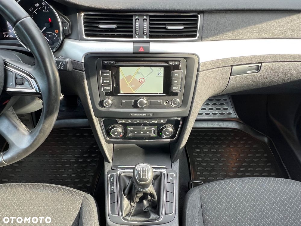 Skoda Superb 2.0 TDI Comfort - 30