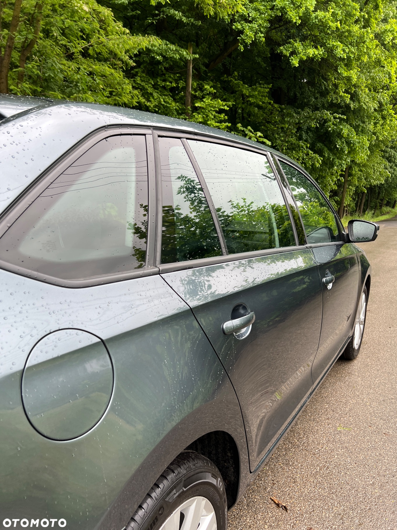 Skoda RAPID Spb 1.2 TSI Edition - 21