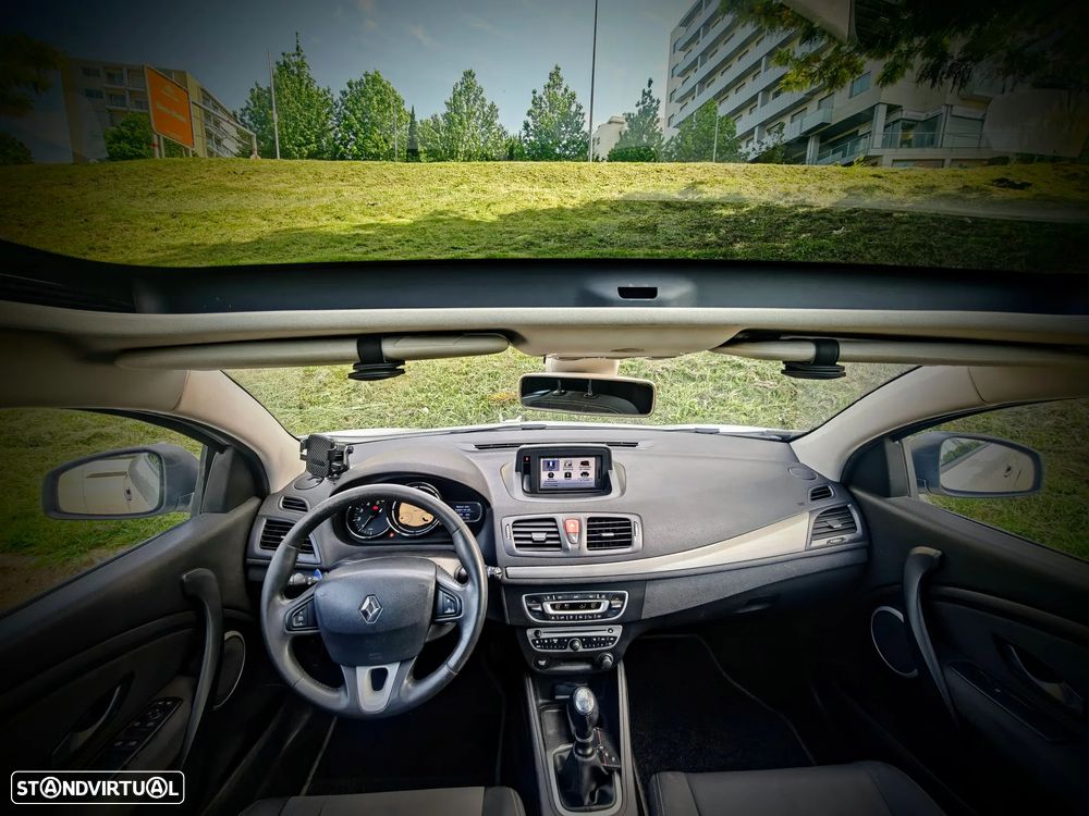 Renault Mégane Coupe Energy dCi 110 FAP Start & Stop GT Line - 17