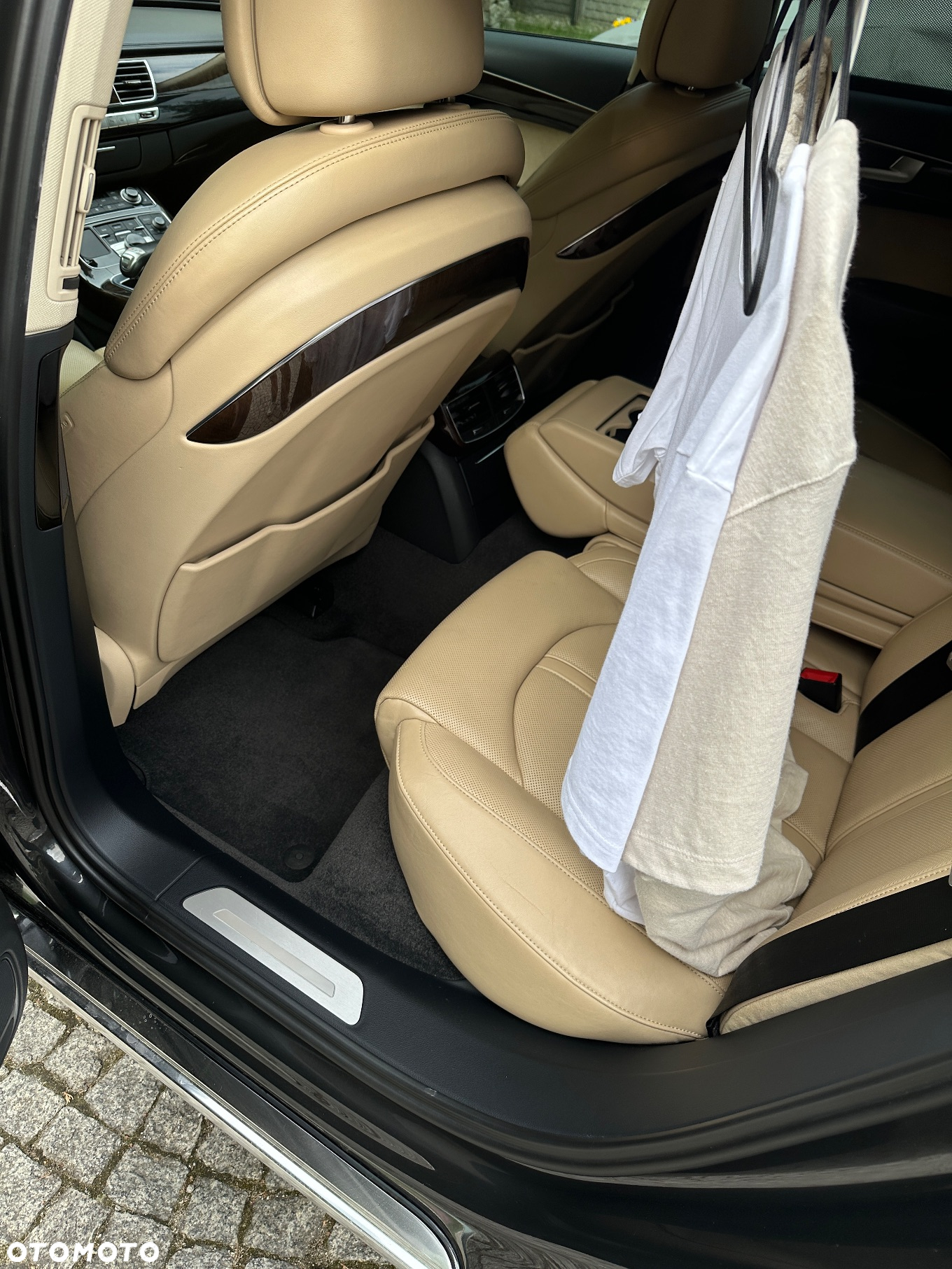 Audi A8 4.2 FSI Quattro - 13