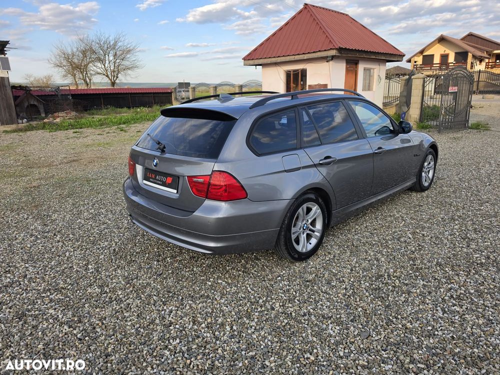 BMW Seria 3 320d xDrive DPF - 4