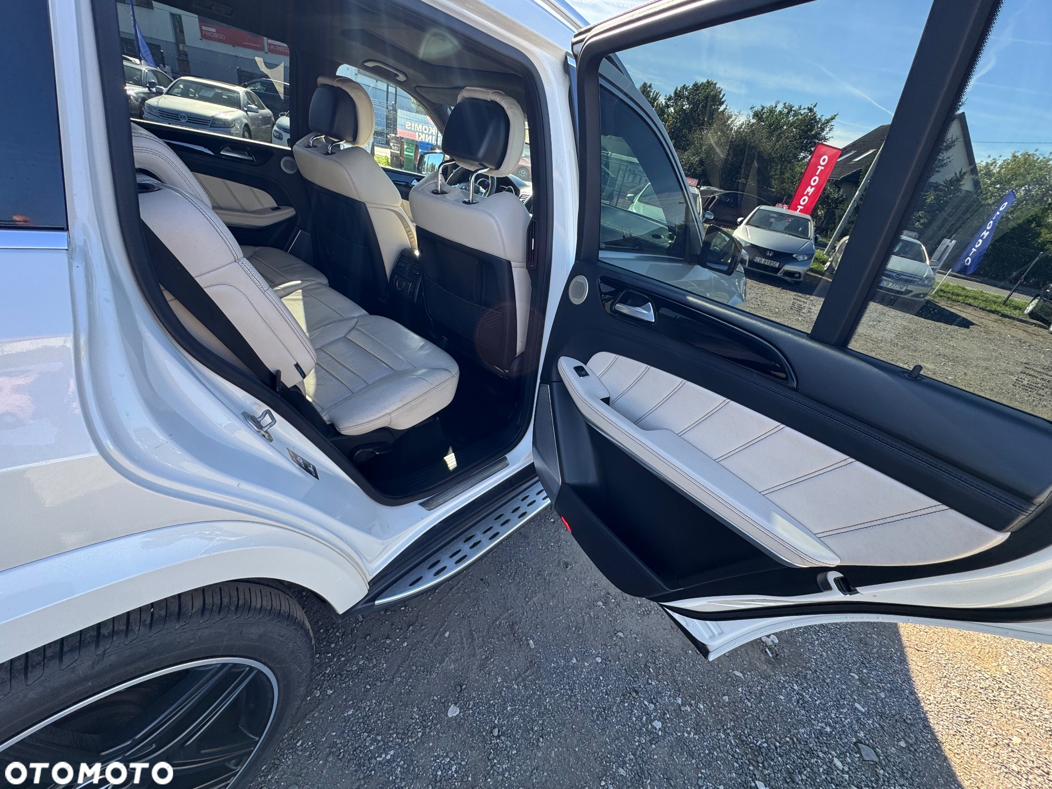 Mercedes-Benz GL 63 AMG - 26