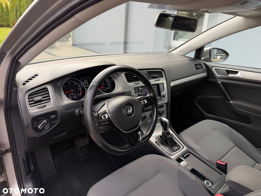 Volkswagen Golf 1.6 TDI BlueMotion Technology DSG Comfortline - 10