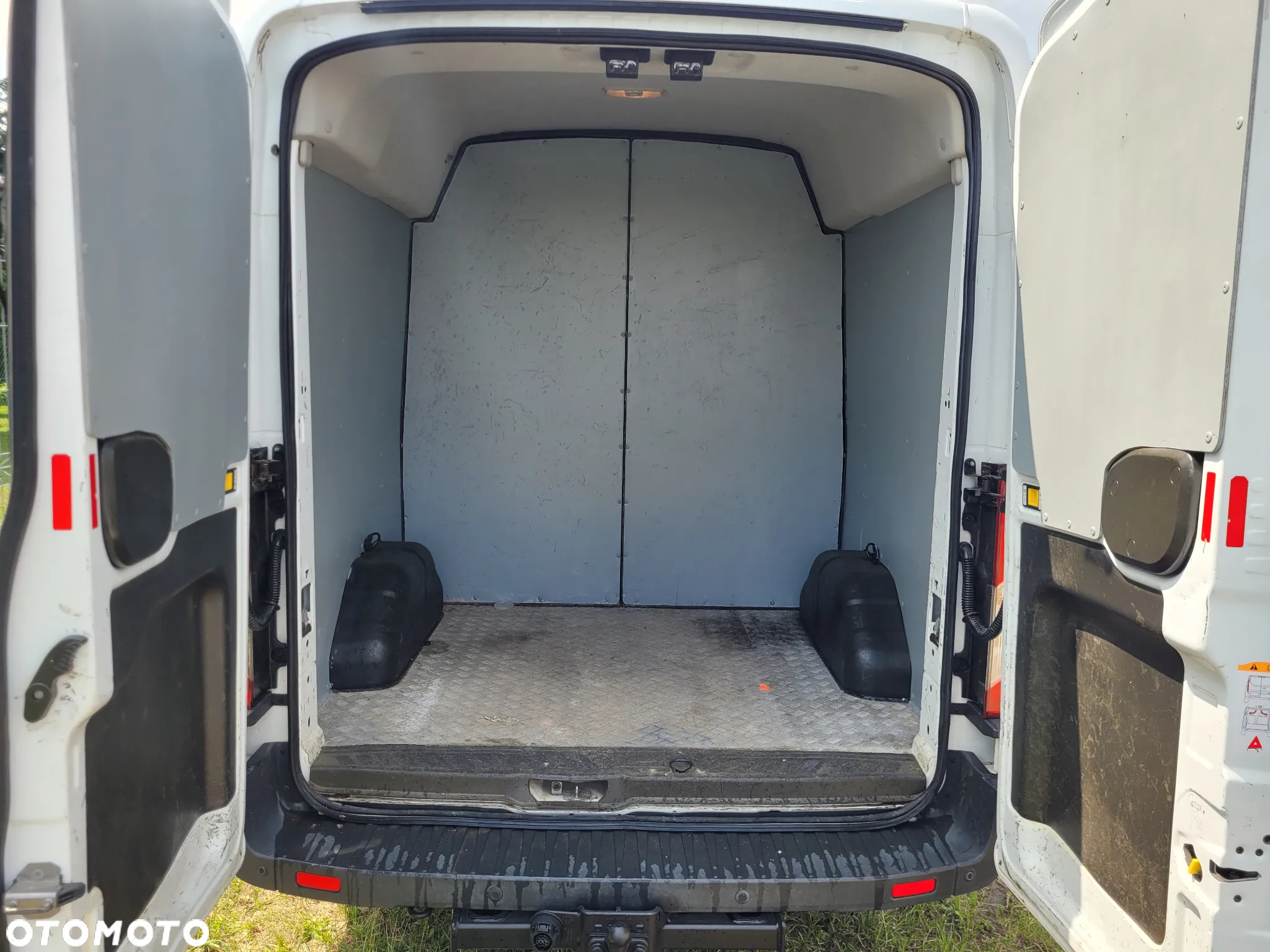 Ford Transit 350 L3H2 EcoBlue Edition - 9