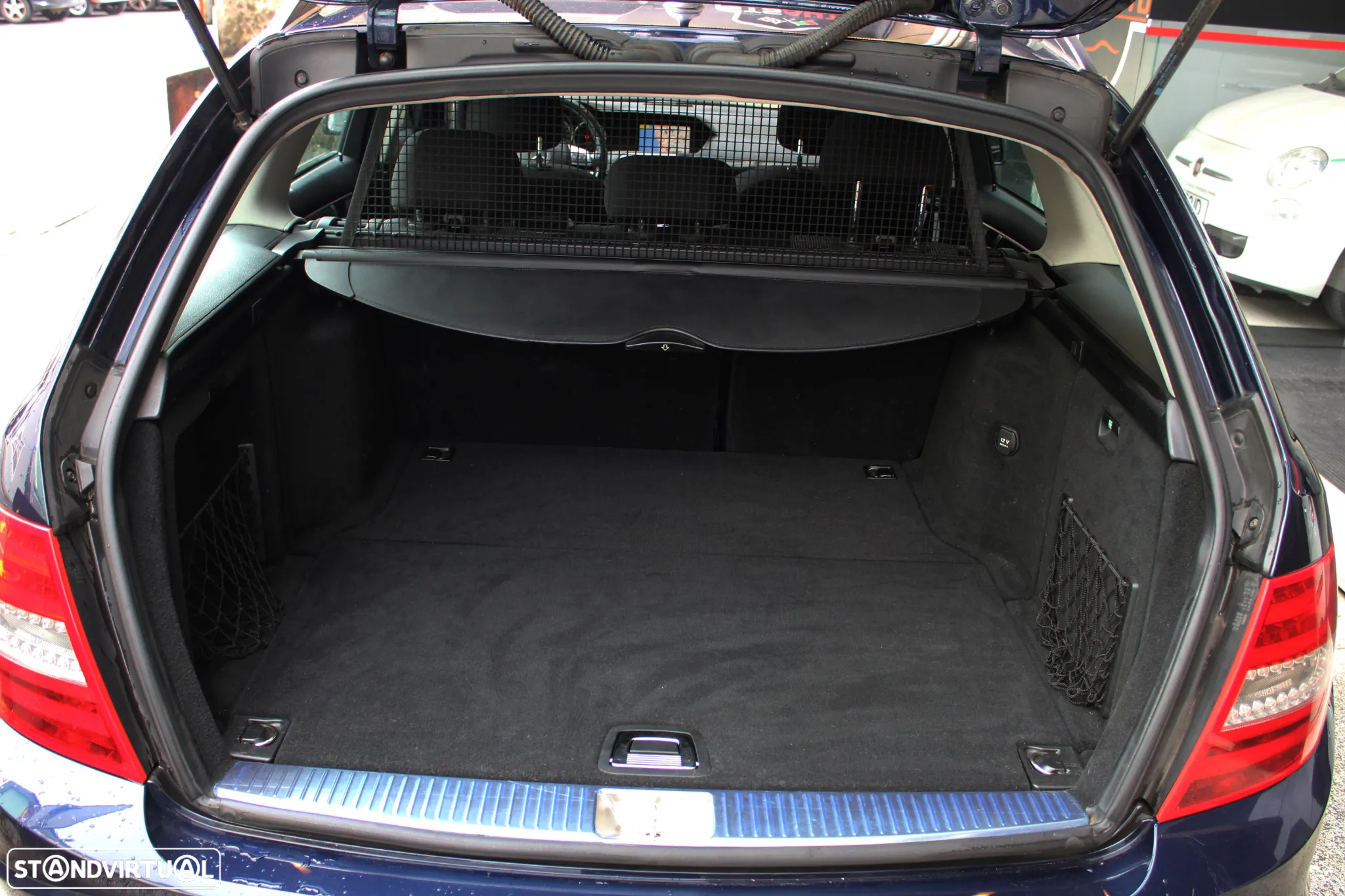 Mercedes-Benz C 200 CDi Classic BlueEfficiency - 48