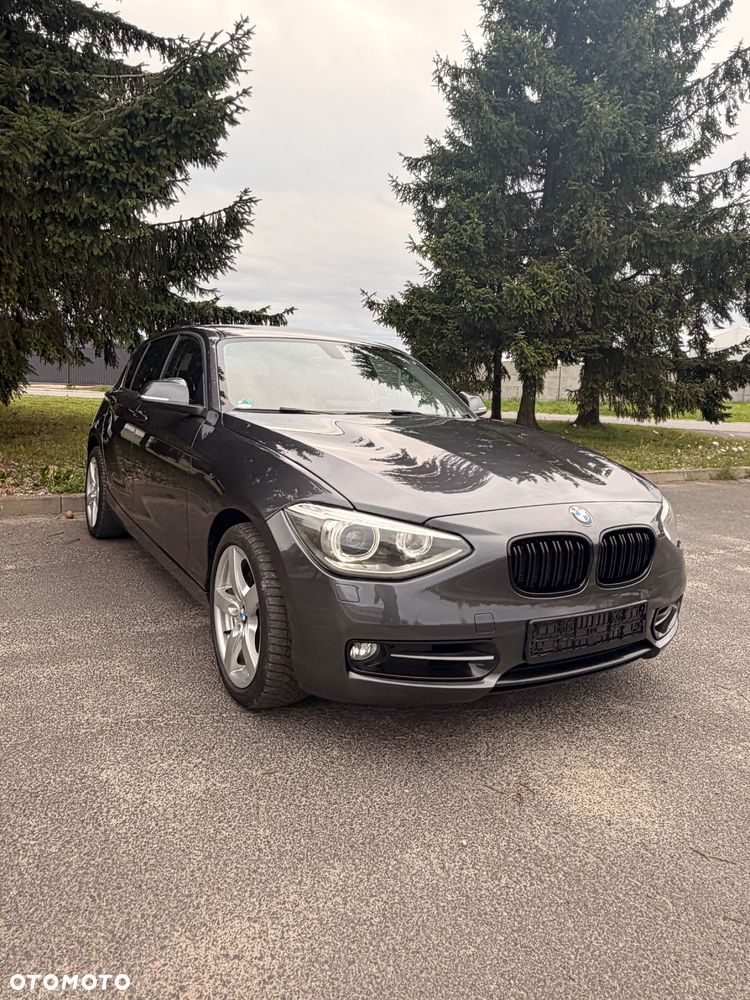 BMW Seria 1 118i Sport Line - 2
