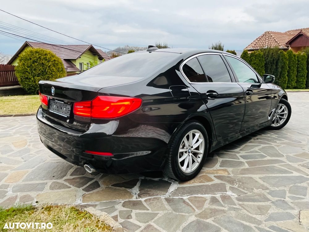 BMW Seria 5 518d Touring Aut. Luxury Line - 11