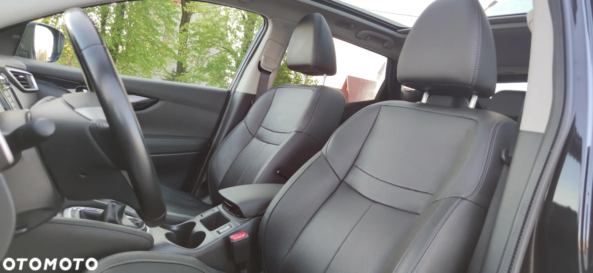 Nissan Qashqai 1.6 DCi 4x4 Tekna+ - 17
