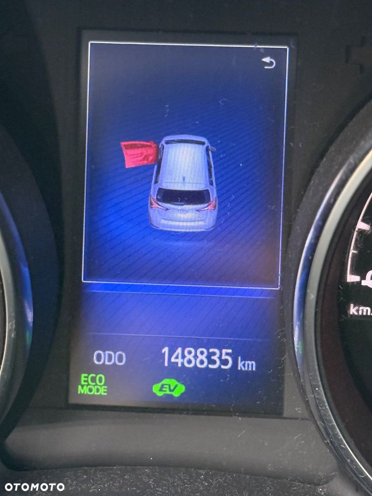 Toyota Auris 1.8 HSD Luna - 14