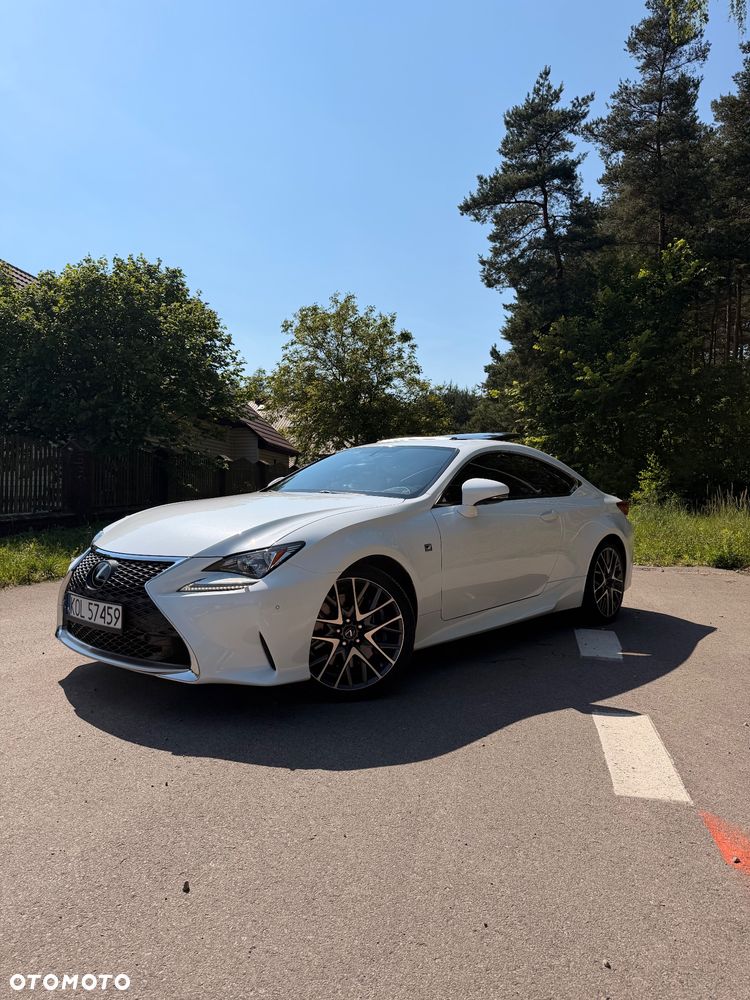 Lexus RC 200t / 300 F Sport - 1