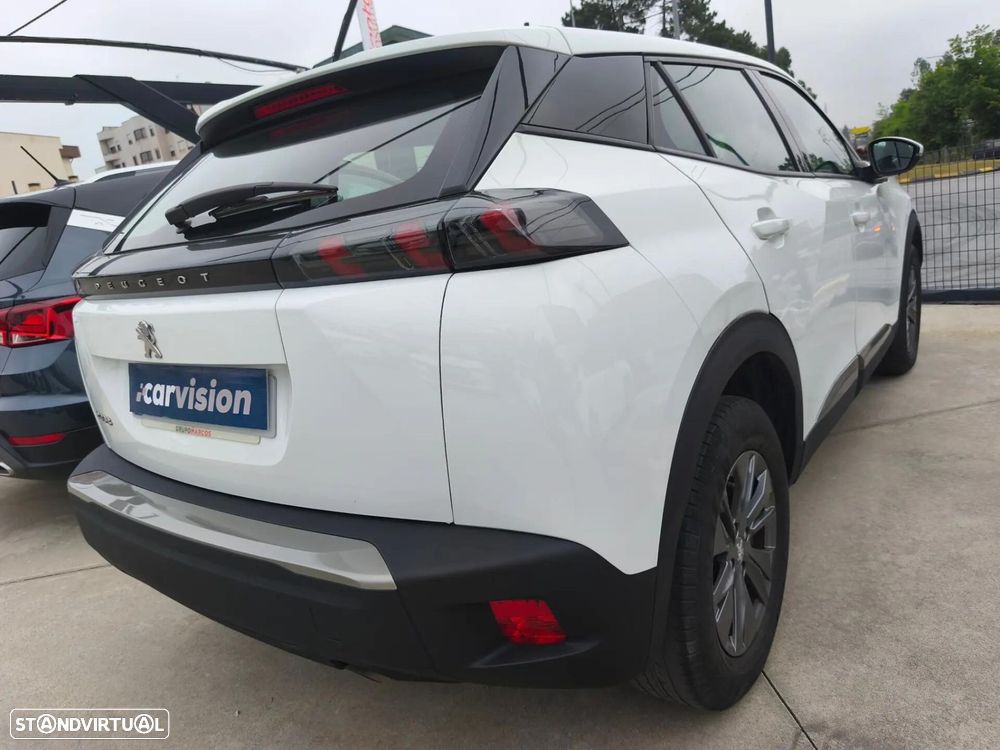 Peugeot 2008 - 14