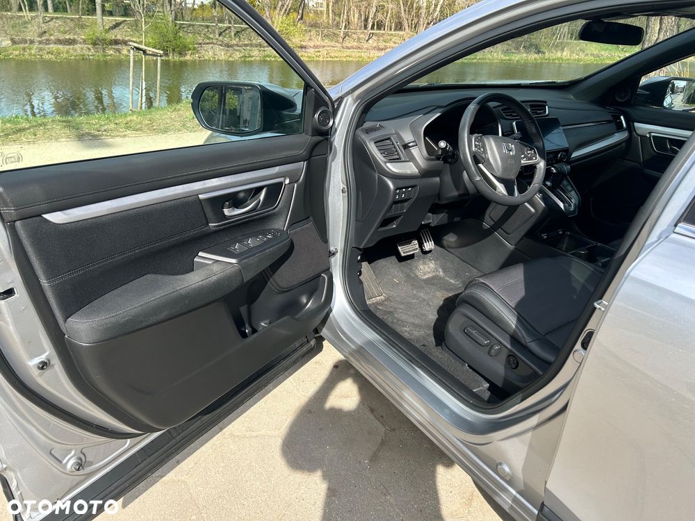 Honda CR-V 1.5T 4WD CVT Executive - 22