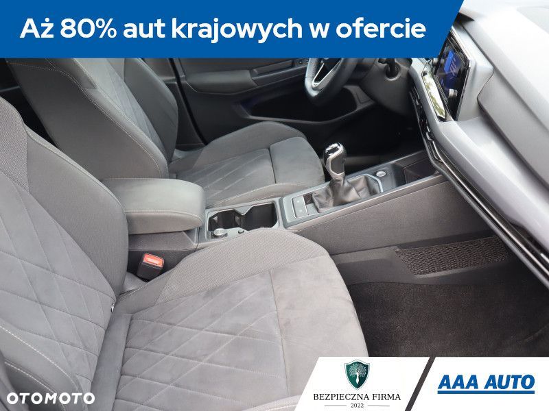 Volkswagen Golf - 10