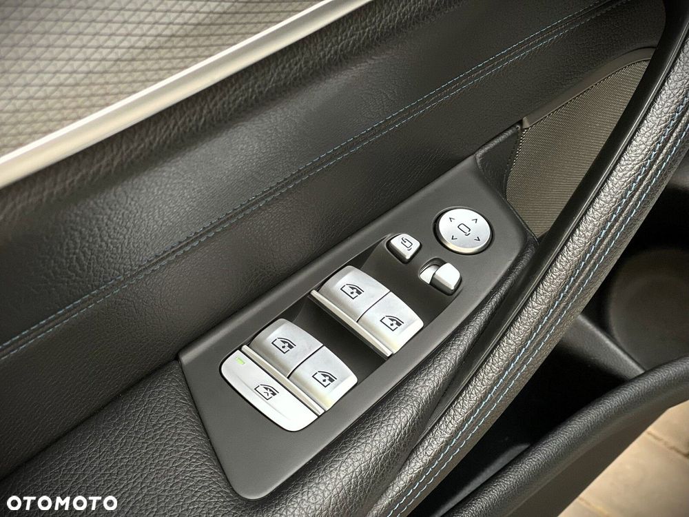 BMW Seria 5 - 31