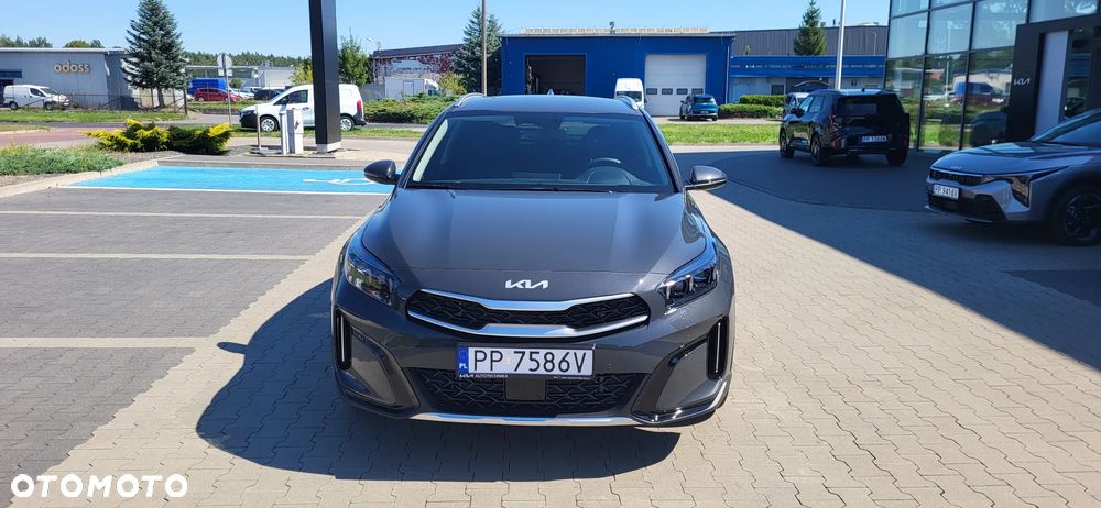 Kia XCeed 1.6 T-GDI Business Line DCT - 3
