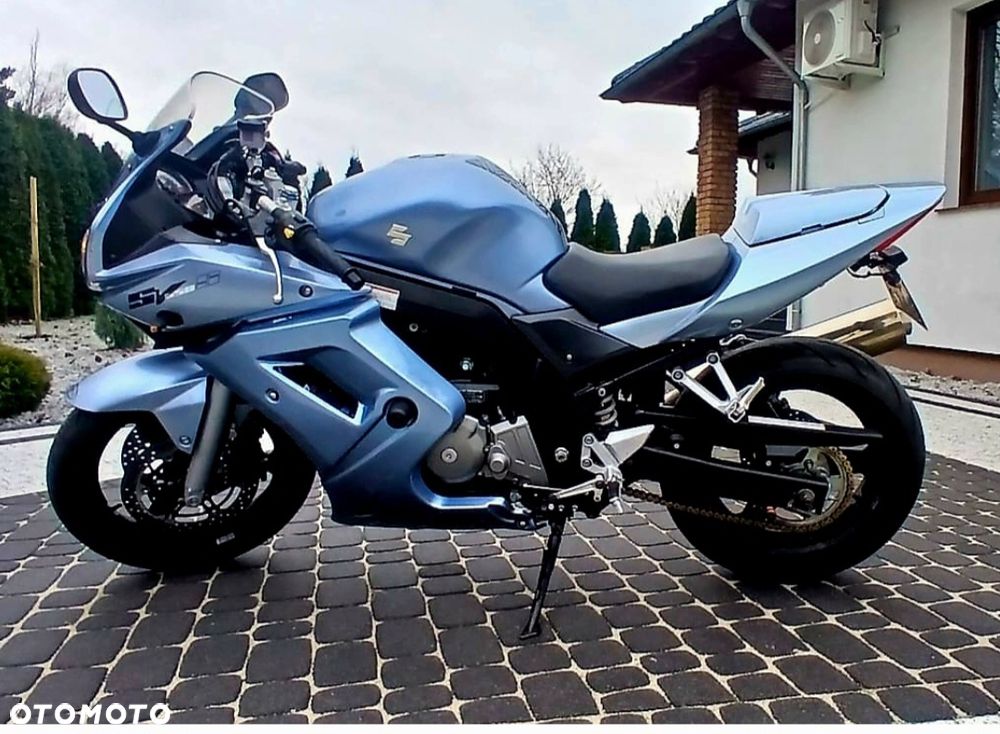 Suzuki SV - 1