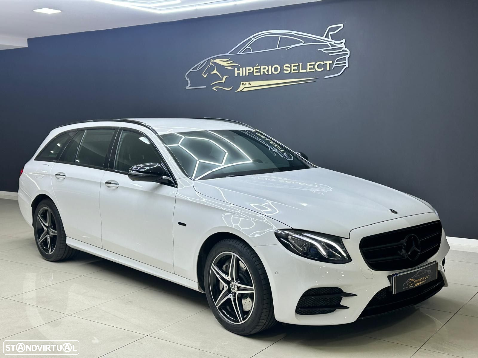 Mercedes-Benz E 300 de AMG Line - 3