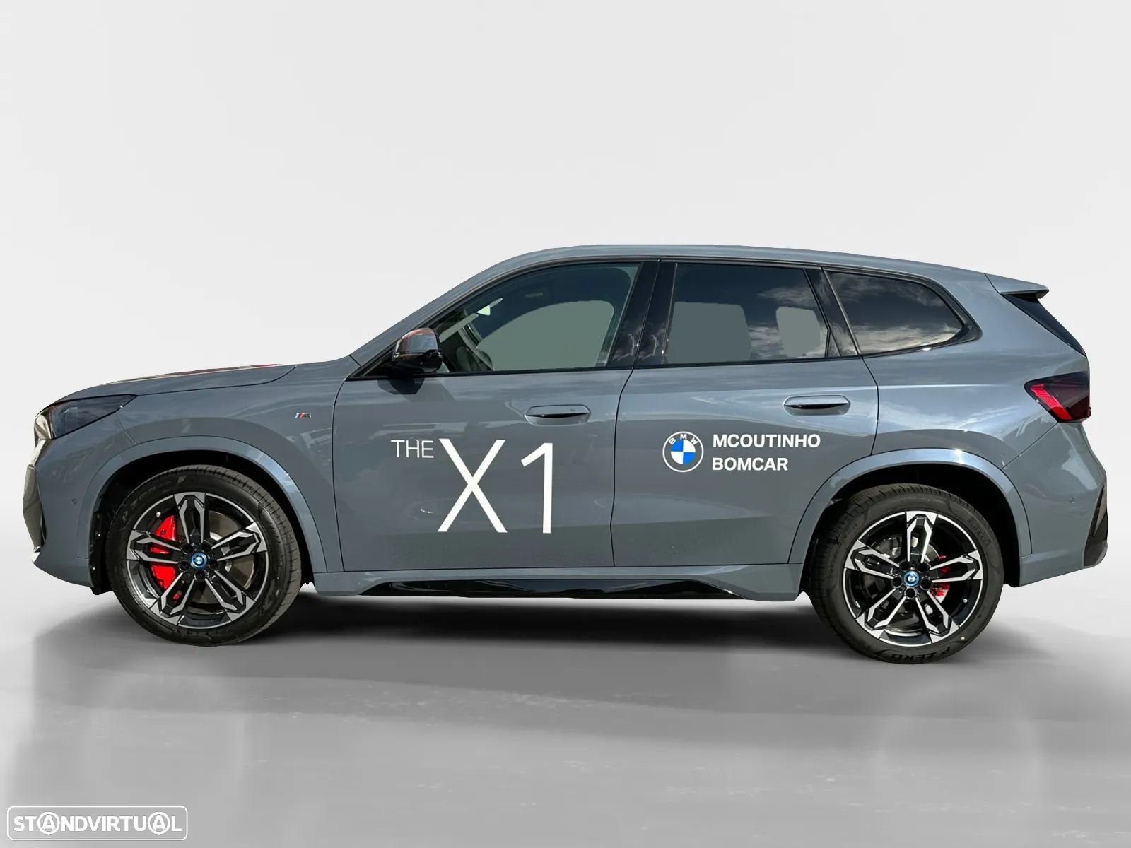 BMW iX1 eDrive20 Pack Desportivo M - 3
