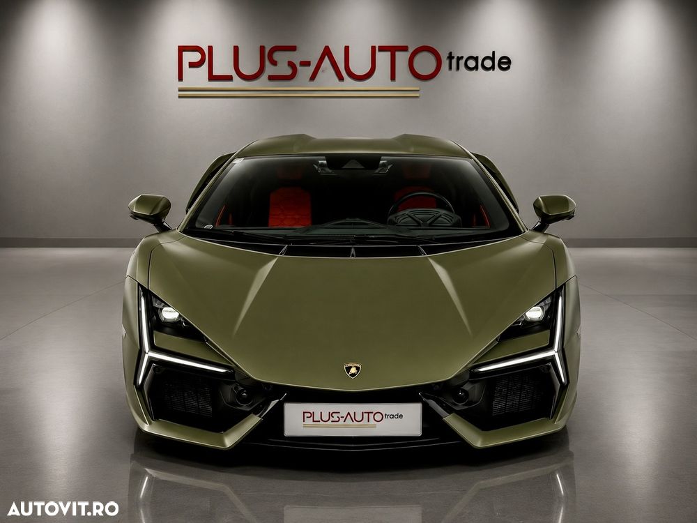 Lamborghini Revuelto - 1