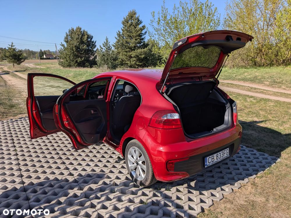 Kia Rio - 3