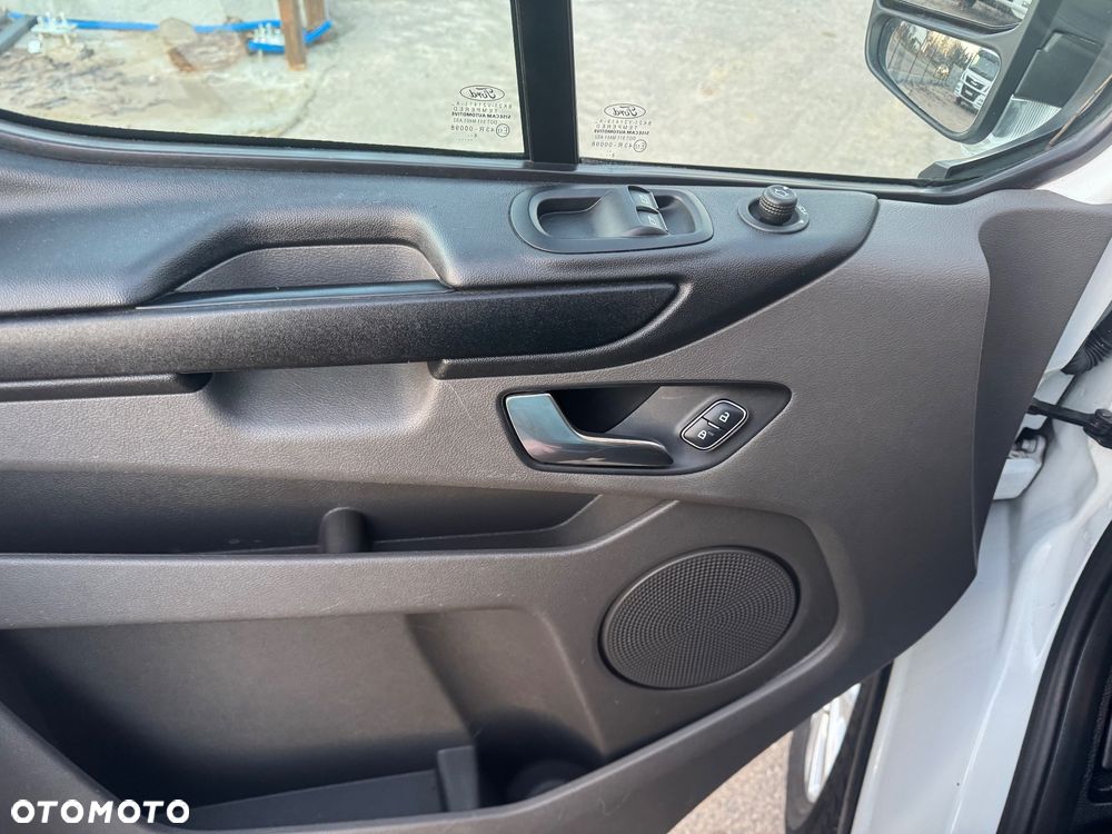 Ford TRANSIT CUSTOM TREN L2H1 LIFT 2020r 2,0 TDCI/130KM/KAMERA/BIX-ENON/ EURO 6/ASO/NISKI PRZEBIEG/LED/HAK/FV23%/6-DZWI/LONG - 22