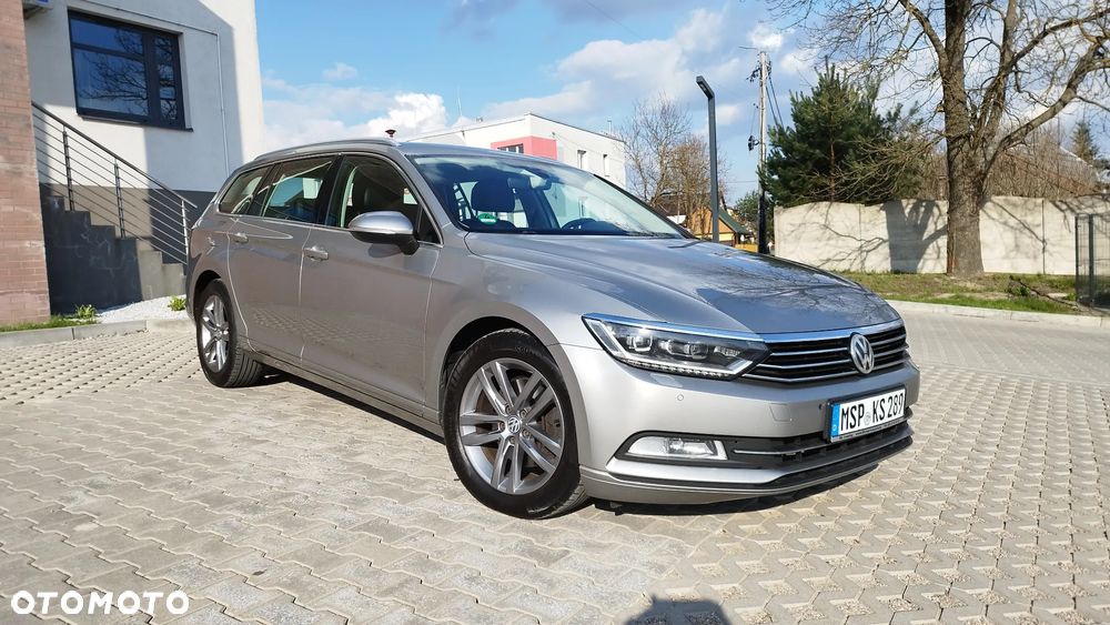 Volkswagen Passat 2.0 TDI SCR DSG Highline - 26