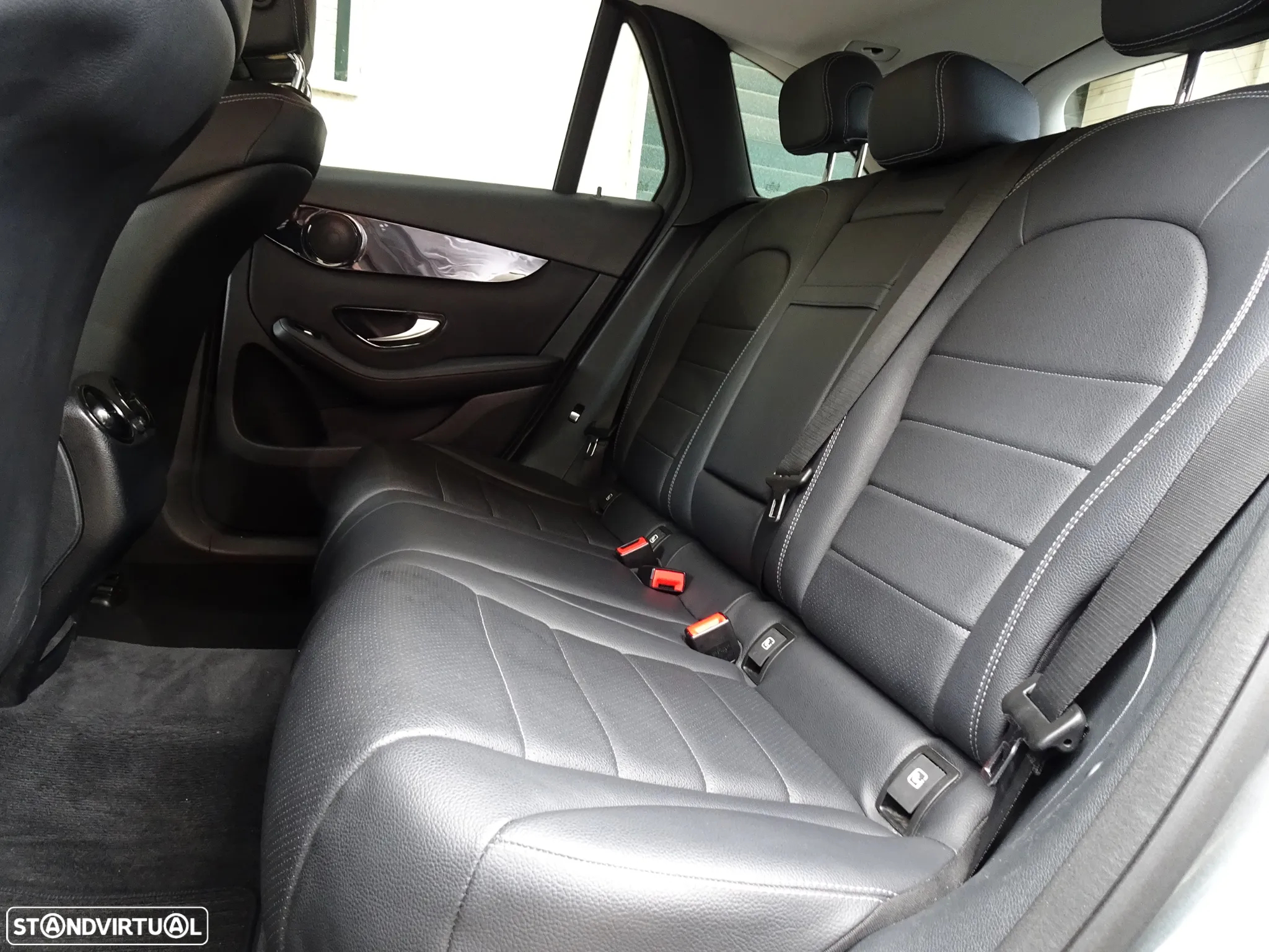Mercedes-Benz GLC 250 d 4-Matic - 19