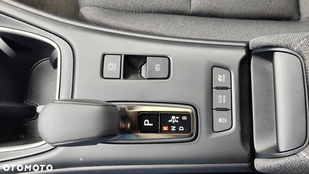 Lexus LBX 1.5 Hybrid - 22