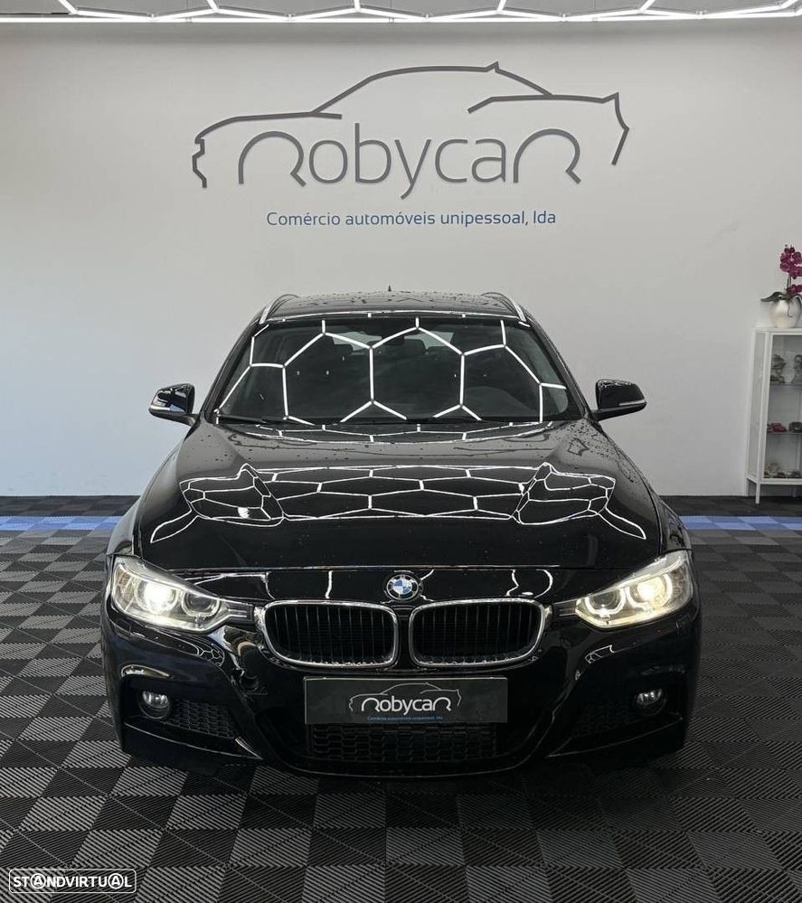 BMW 318 d Pack M - 11