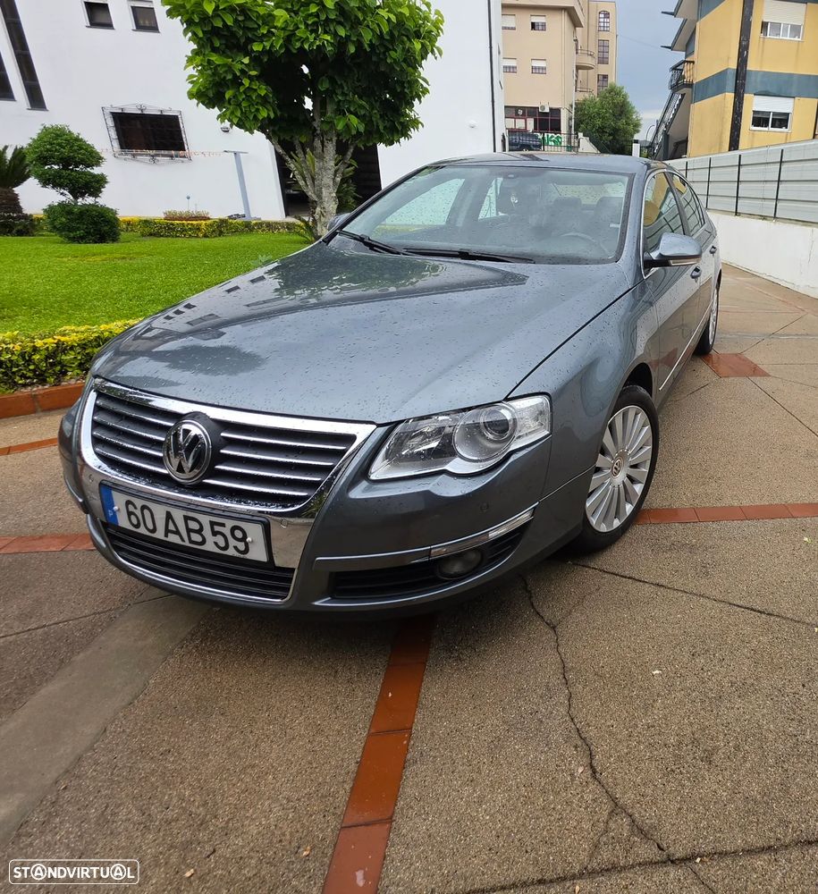 VW Passat - 2