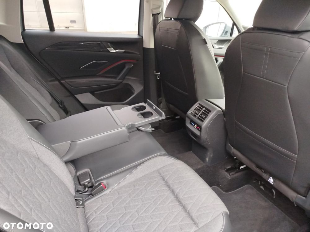 Volkswagen Tiguan 2.0 TDI Special Edition DSG - 9