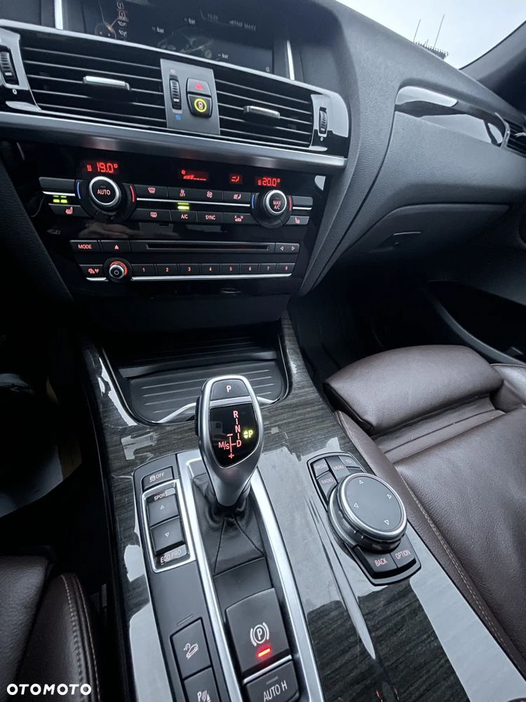 BMW X4 xDrive28i xLine - 10