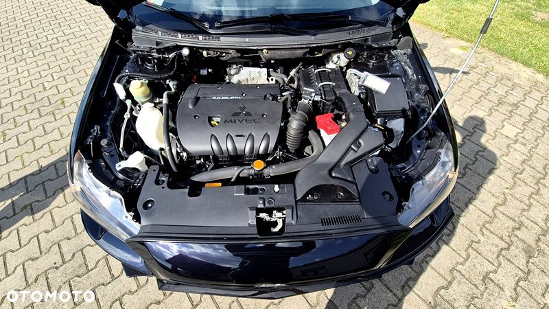 Mitsubishi Lancer 1.8 Invite - 34