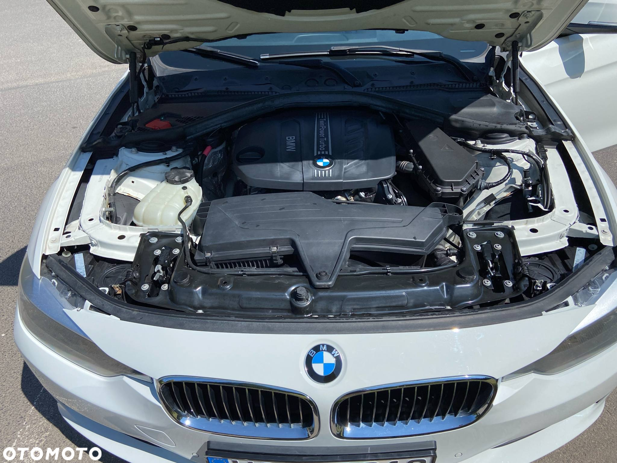 BMW Seria 3 318d Sport Line - 11