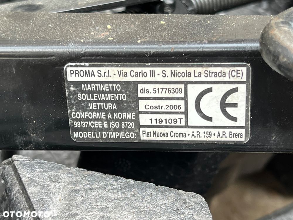 ALFA ROMEO 159 WKŁAD KOŁA ZAPASOWEGO ZESTAW NAPRAWCZY 60696186 60687705 PODNOŚNIK LEWAREK 51776309 - 9