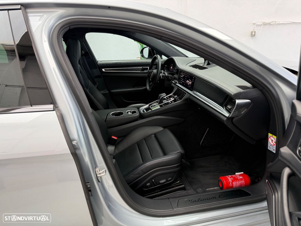 Porsche Panamera 4 E-Hybrid Platinum Edition - 20