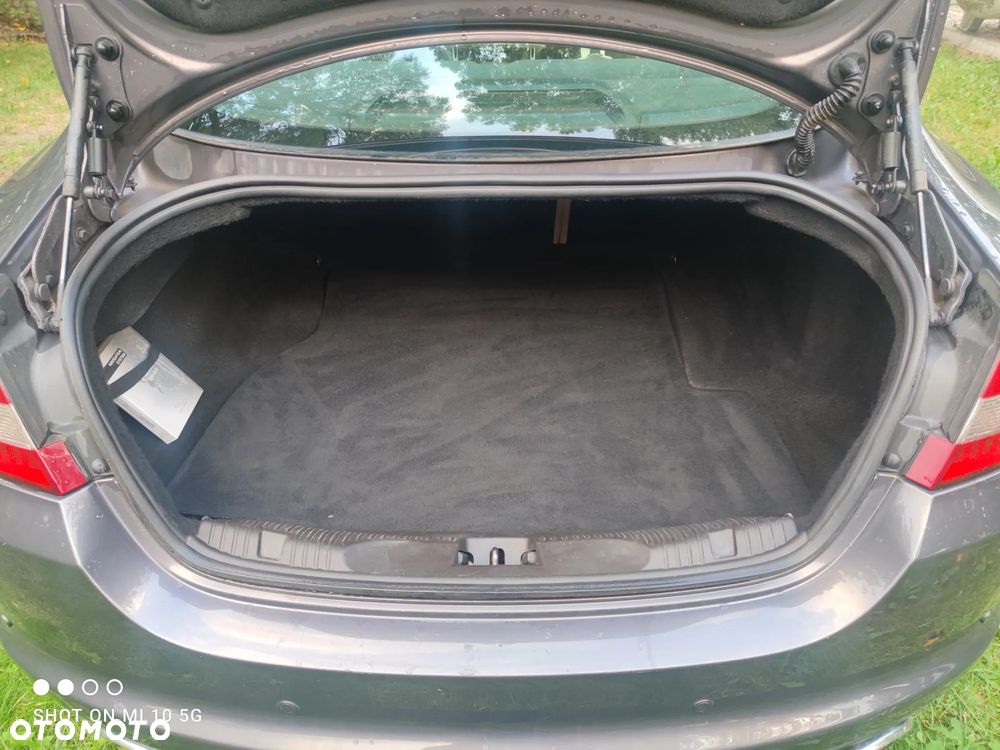 Jaguar XF 3.0 V6 D Luxury - 17