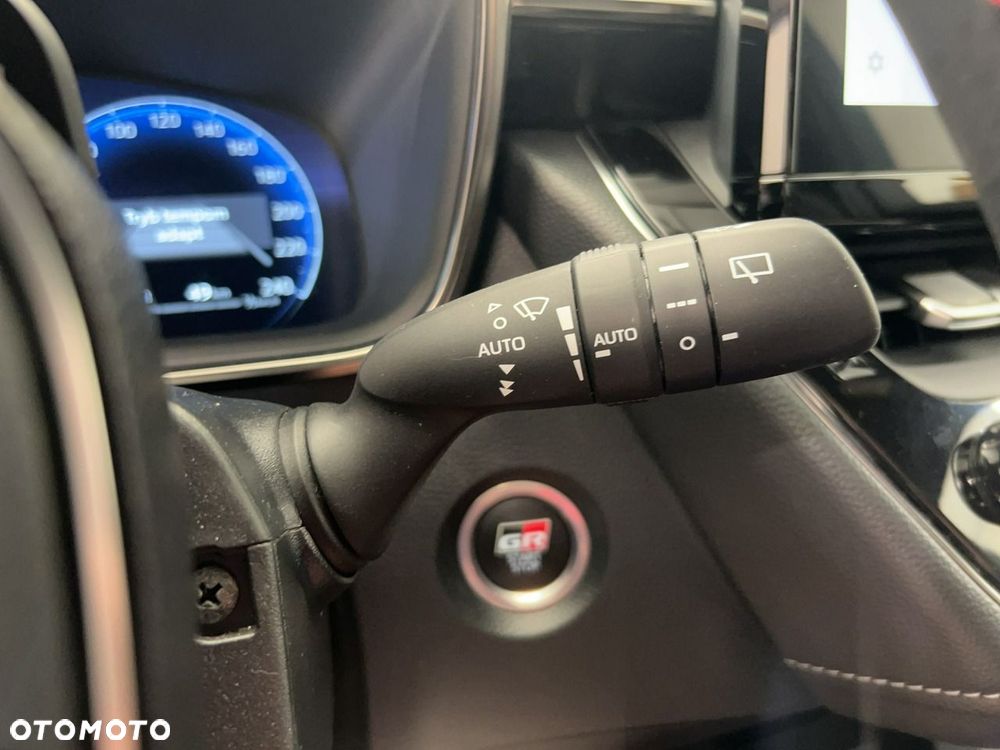 Toyota Corolla - 24