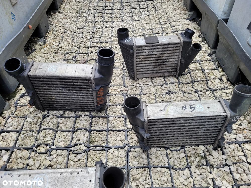 INTERCOOLER CHŁODNICA POWIETRZA AUDI A4 B7 2.0 TDI - 12
