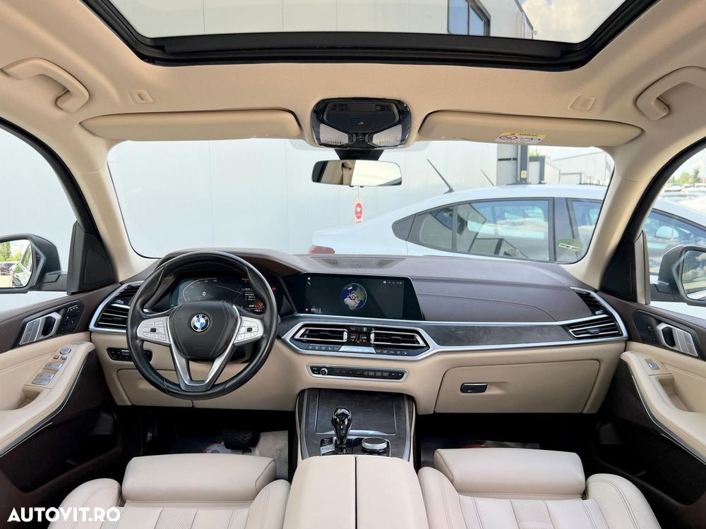 BMW X7 xDrive40i - 7
