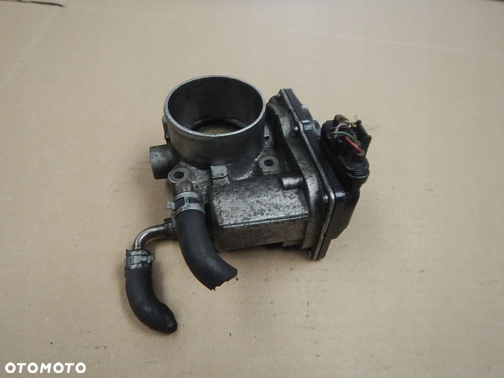 przepustnica toyota yaris ii 1.8 vvti 22030-37020 - 4