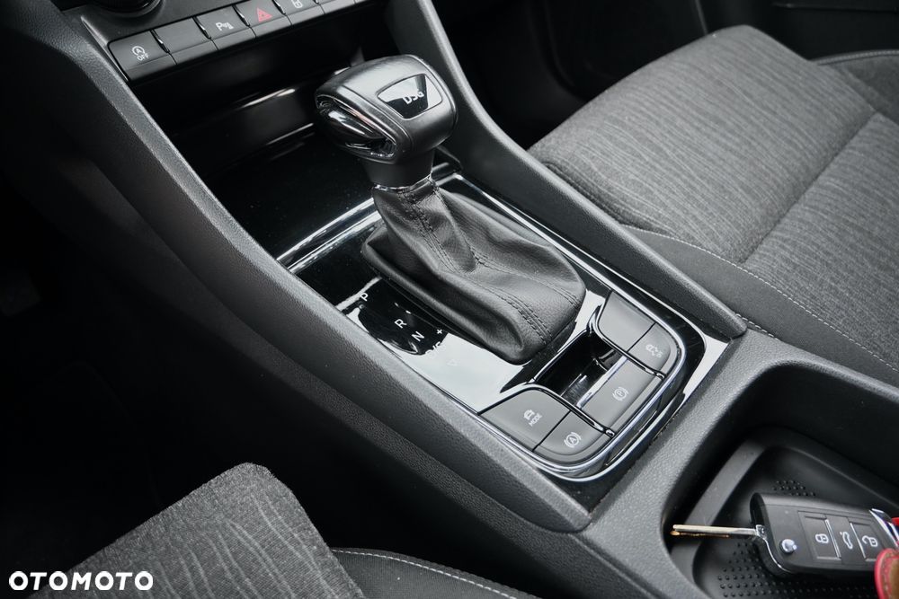 Skoda Karoq 1.6 TDI SCR DSG Ambition - 15